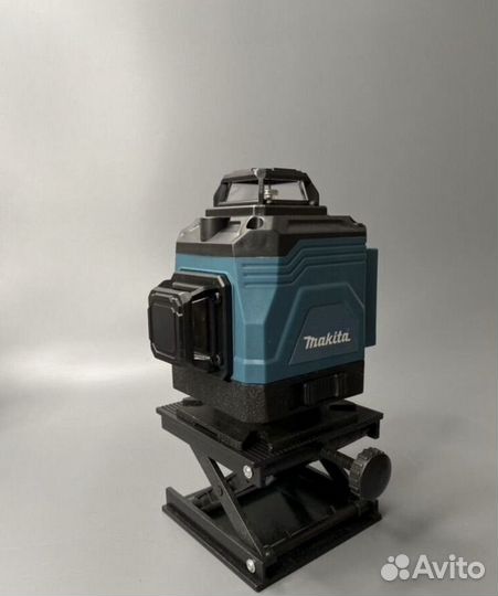 Лазерный нивелир makita