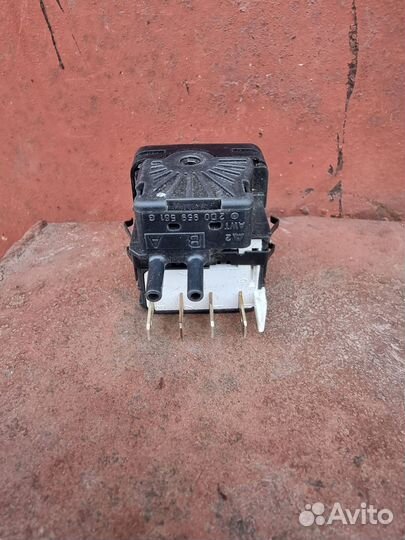 Кнопка корректора фар Volkswagen LT 2