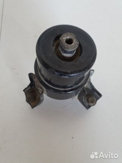 Подушка двигателя нижняя передняя Toyota Camry V50