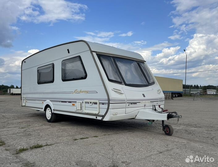 Прицеп-дача Swift Archway, 1999