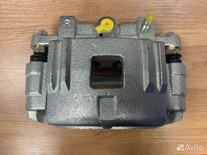 Суппорт передний прав Great Wall Hover H3 H5 Safe