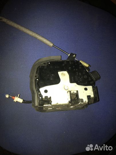 Замок боковой двери Bmw X5 E53