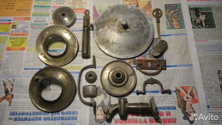 Старина.Изделия из цв.мета.Копанина