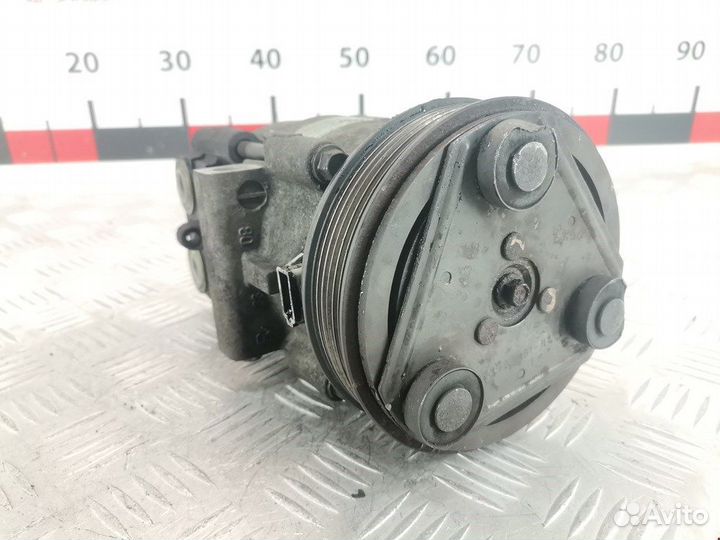 Компрессор кондиционера для Jaguar X-Type C2S44910