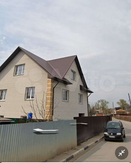 Дом 250 м² на участке 9 сот.