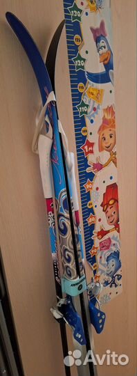 Беговые лыжи 127см для девочки