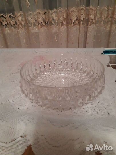 Хрустальная ваза