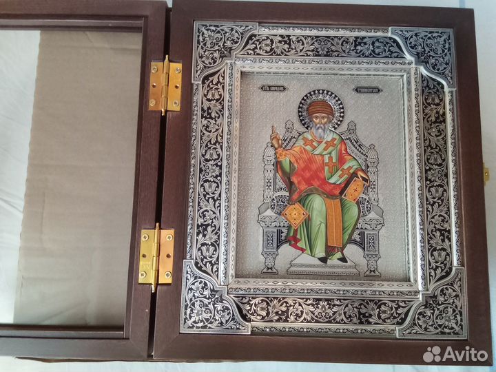 Икона - Спиридон Тримифунтский в раскладном киоте