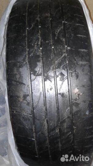 Bridgestone Dueler H/P Sport 215/60 R17
