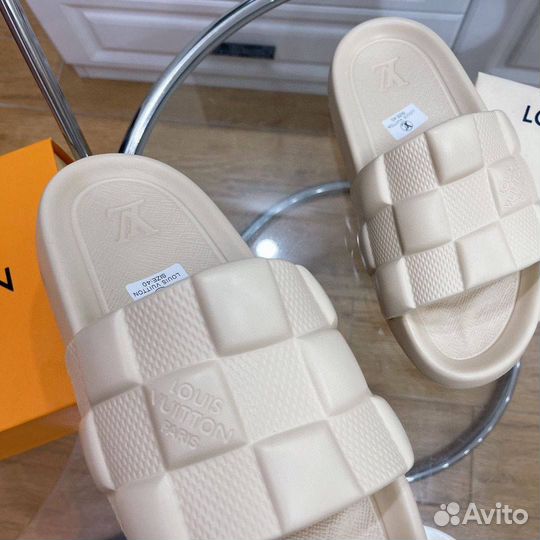 Тапки louis vuitton