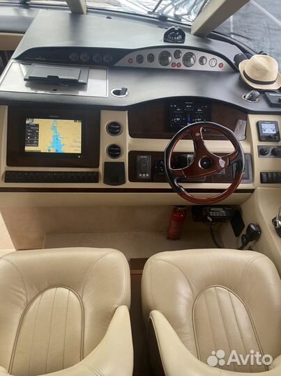 Моторная яхта Princess 58