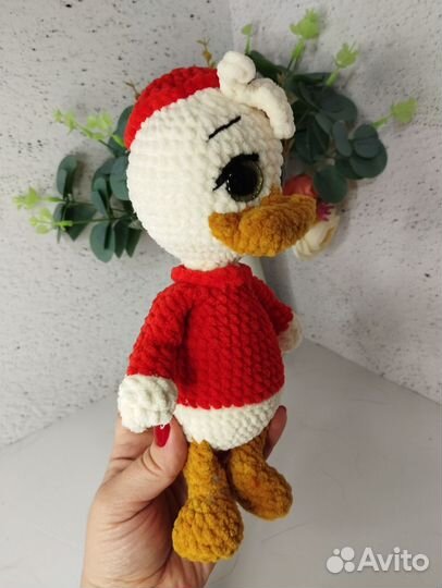 Вязаная игрушка ручной работы, утёнок