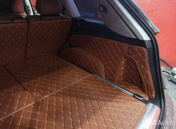 Коврики в багажник audi Q7 4M 2016