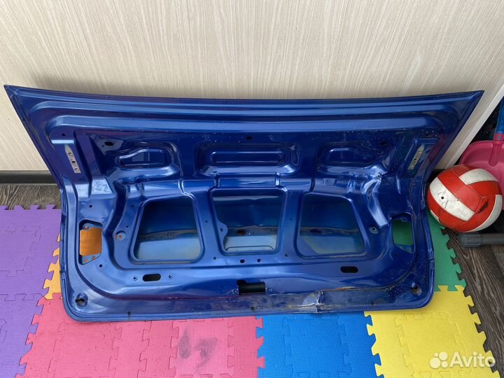 Крышка багажника LADA vesta седан