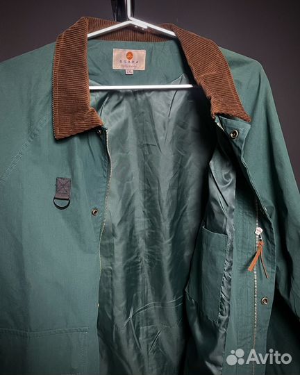 Куртка с вельветовым воротником