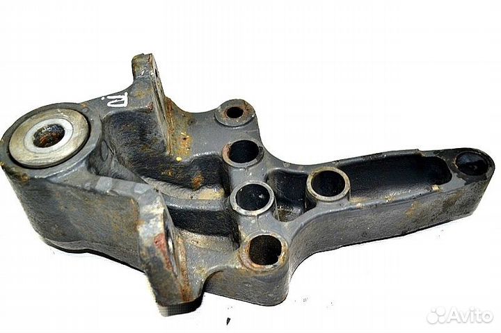 Кронштейн рессоры, переднего моста, задний правый