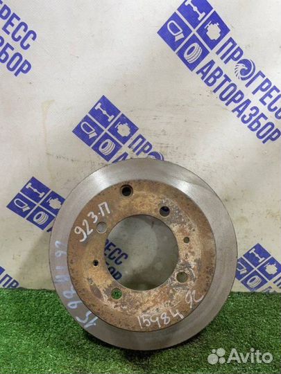 Тормозной диск задний правый Mitsubishi Legnum