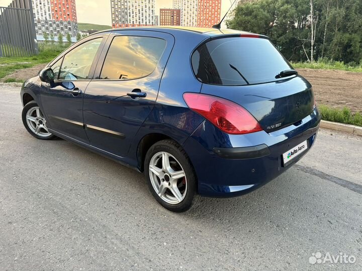 Peugeot 308 1.6 AT, 2008, 230 660 км