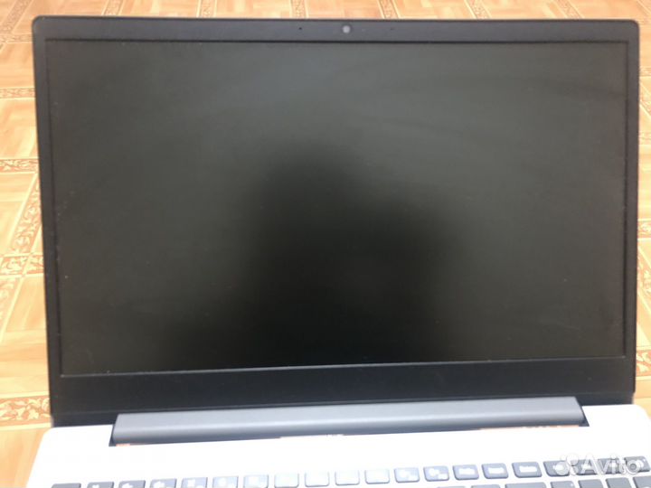 Ноутбук lenovo