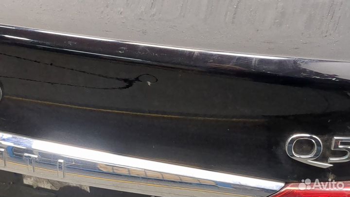 Фонарь крышки багажника Infiniti Q50, 2015