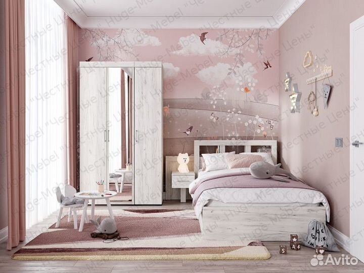 Комплект детской мебели. Новая мебель