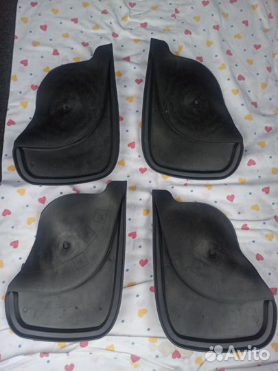 Брызговики универсальные