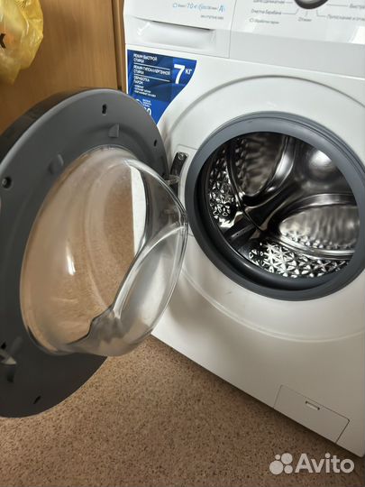 Стиральная машина новая