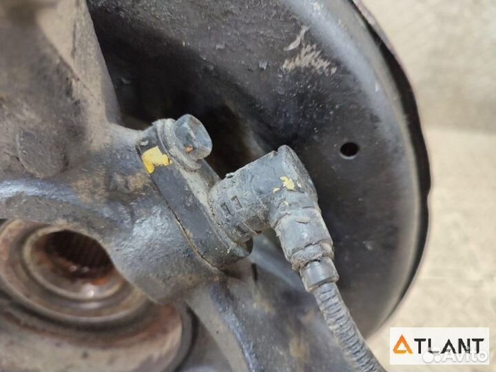 Ступица передняя левая toyota vitz