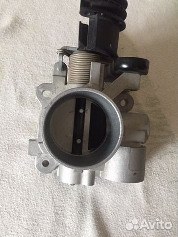 Дроссельная заслонка