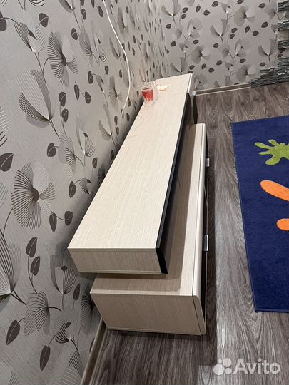 Продам тв тумбу