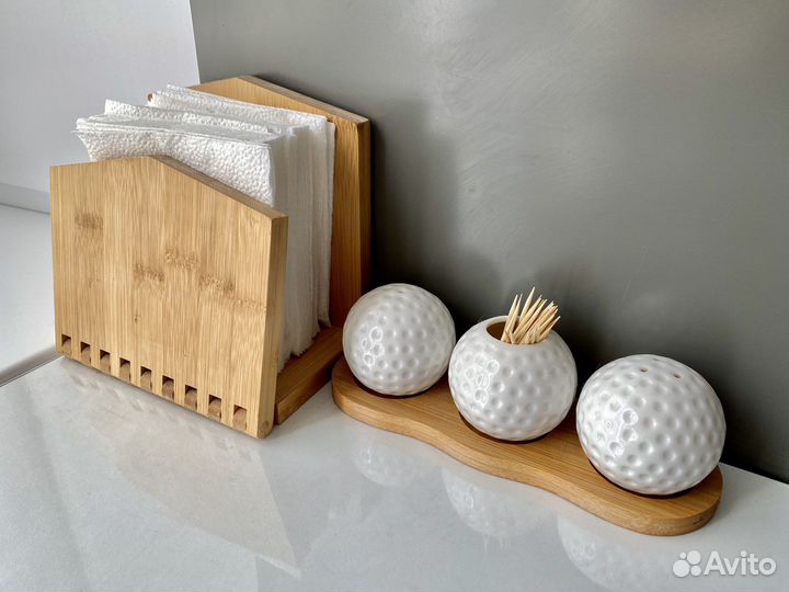 Салфетница и перечница