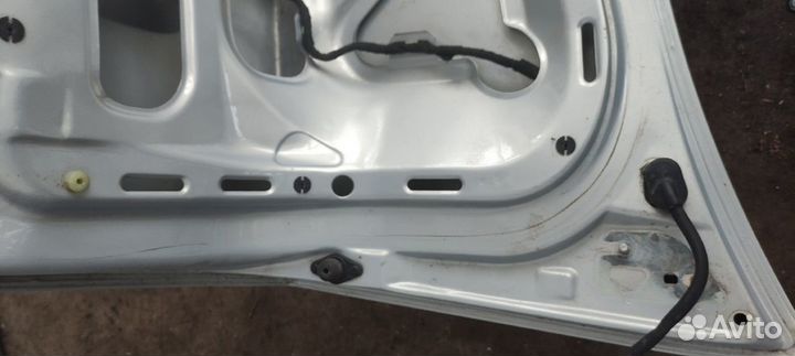 Крышка багажника Volkswagen Passat B5