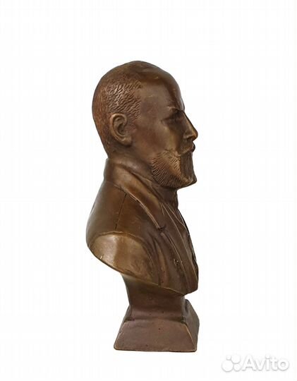 Бюст бронзовый 