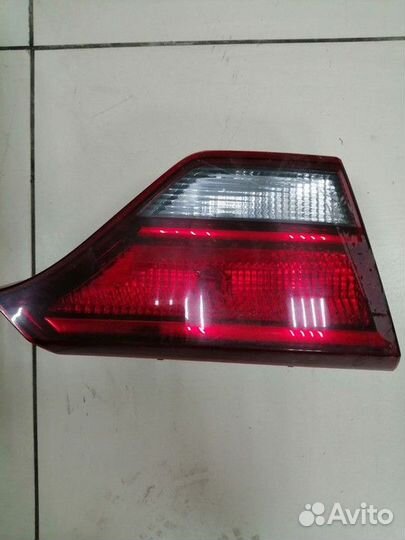 Фонарь задний левый в крышку багажника Kia Rio