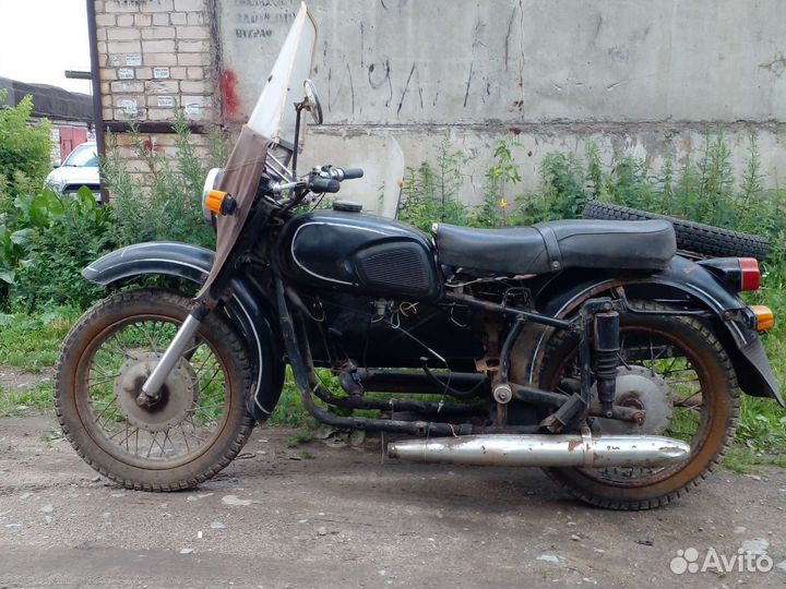 Мотоцикл Днепр мт10