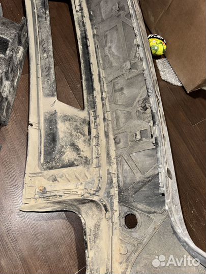 Оригинал задний бампер Porshe Cayenne 958 2011г