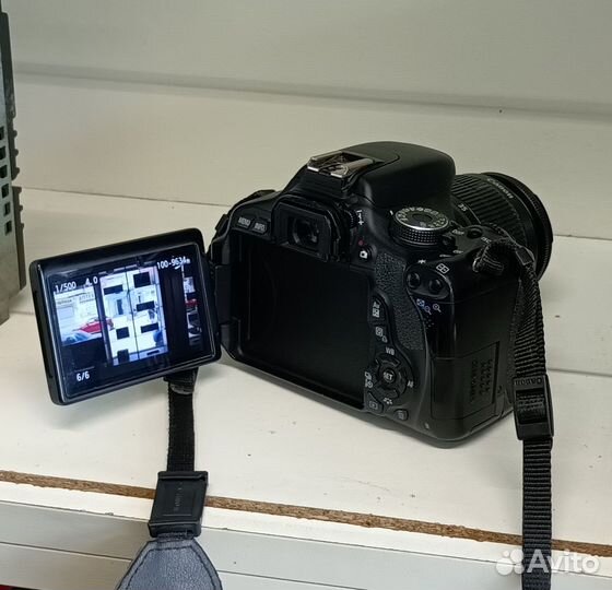 Фотоаппарат Canon EOS 600D
