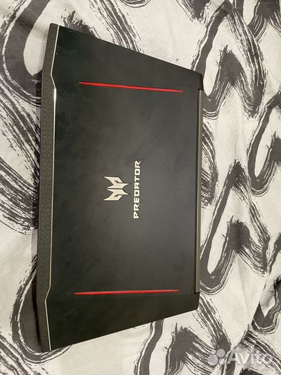 Acer predator helios 300