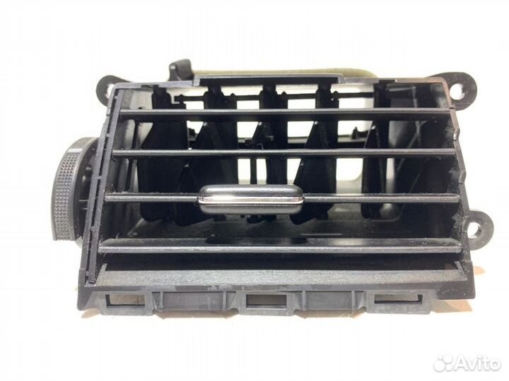 Центральный дефлектор салона правый Mazda 6 Gh