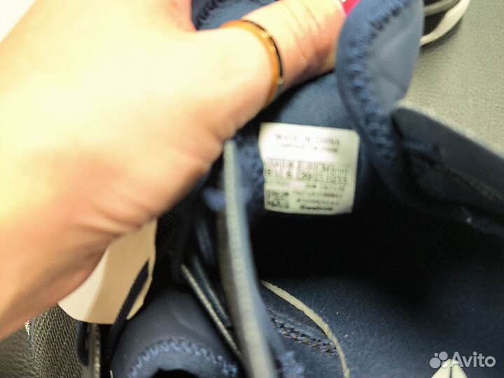 Кроссовки женские Reebok оригинал 39