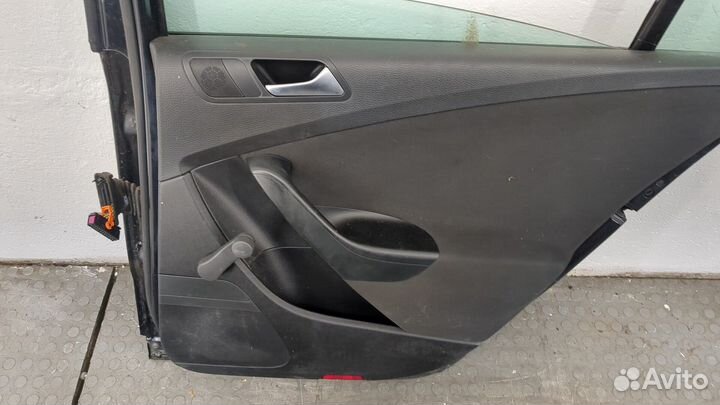 Дверь боковая правая задняя Volkswagen Passat 6