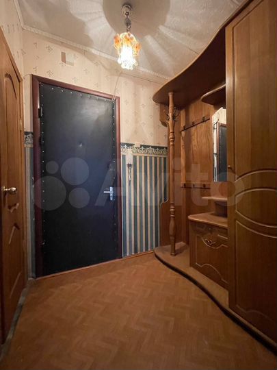 3-к. квартира, 58,9 м², 1/3 эт.