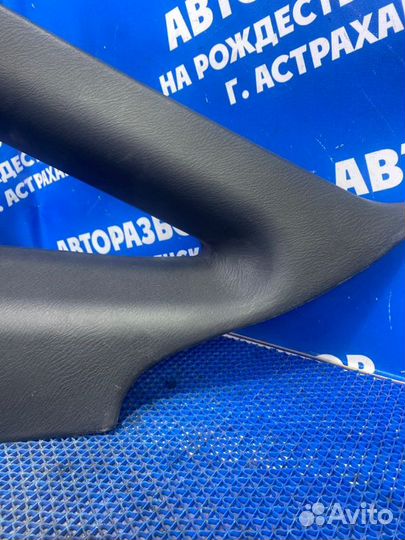 Обшивка задней стойки Lifan Breez седан 2010