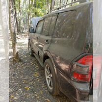 Mitsubishi Montero 3.5 AT, 2002, битый, 258 687 км, с пробегом, цена 400 000 руб.