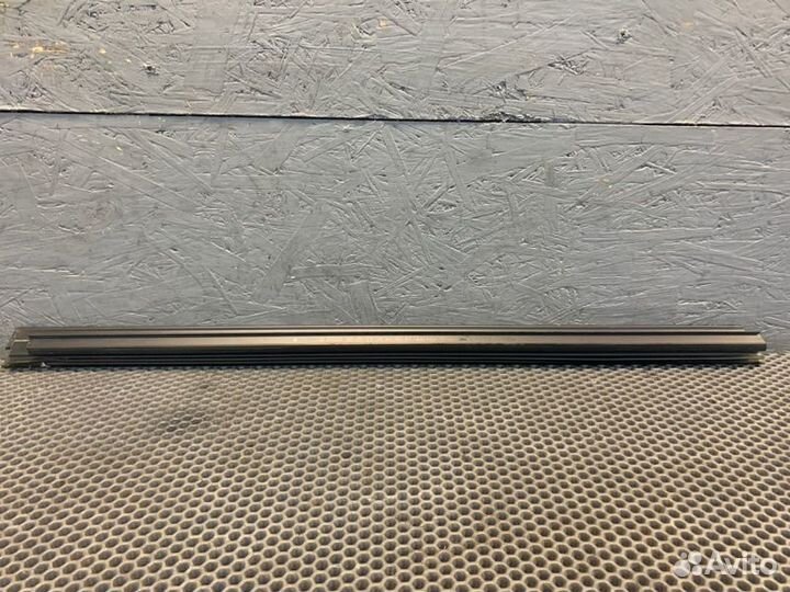 Молдинг стекла двери задний левый Bmw X7 G07