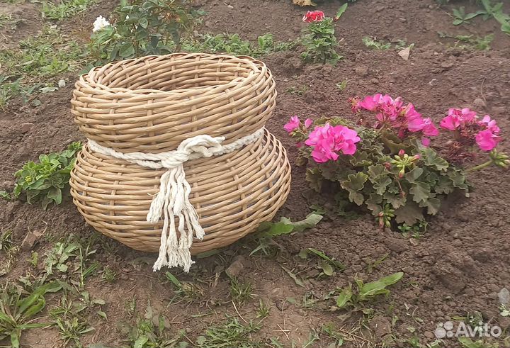 Кашпо, украшение для садовой фигуры