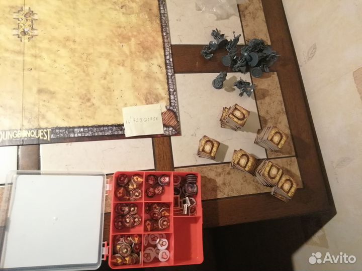 Настольная игра Dungeonquest