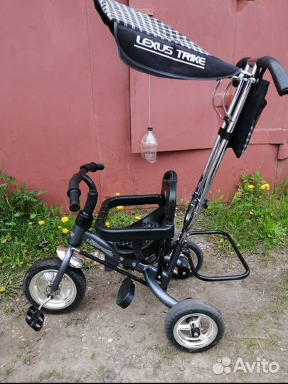 Детский трехколесный велосипед