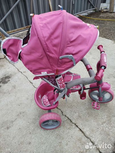 Трехколесный велосипед