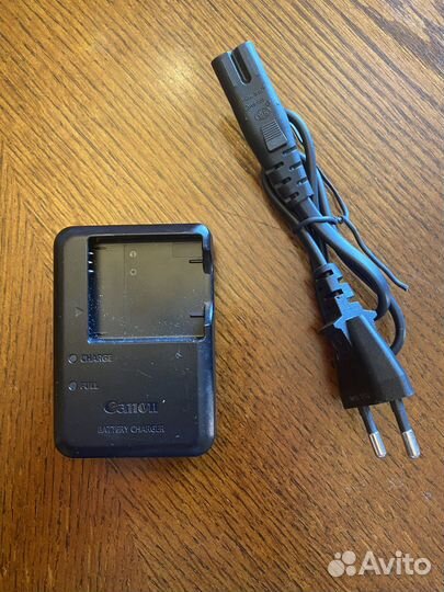 Зарядное устройство Canon CB-2LAE